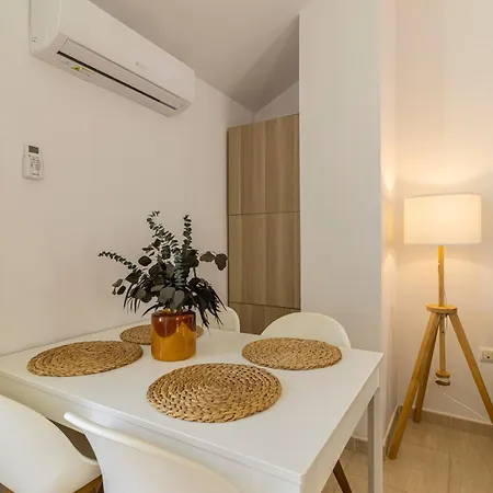 Apartment Allo Arroyo Atico Parking Centro 1