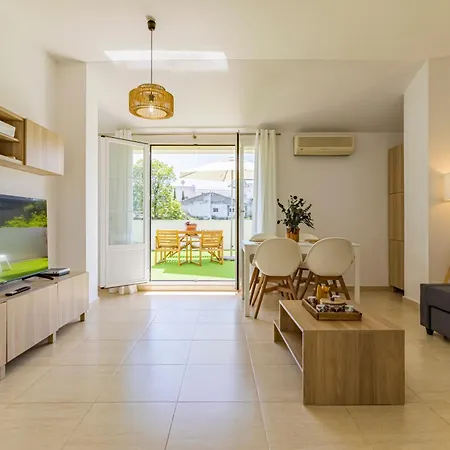 Apartament Allo Apartments Arroyo Atico Parking Centro 1 Habitacion Jerez de la Frontera