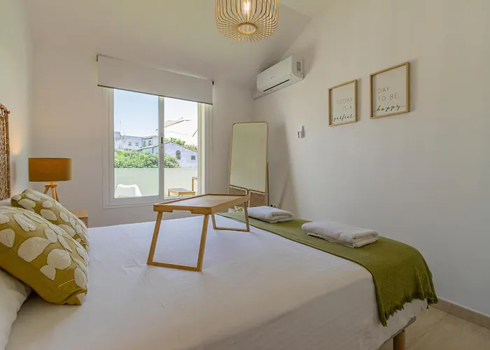 Allo Arroyo Atico Parking Centro 1 Apartman